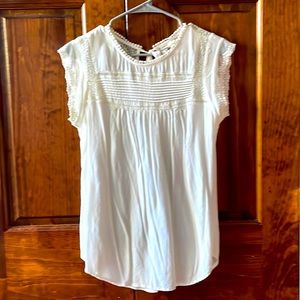 Meadow Rue / Anthropologie cap sleeve rayon blouse